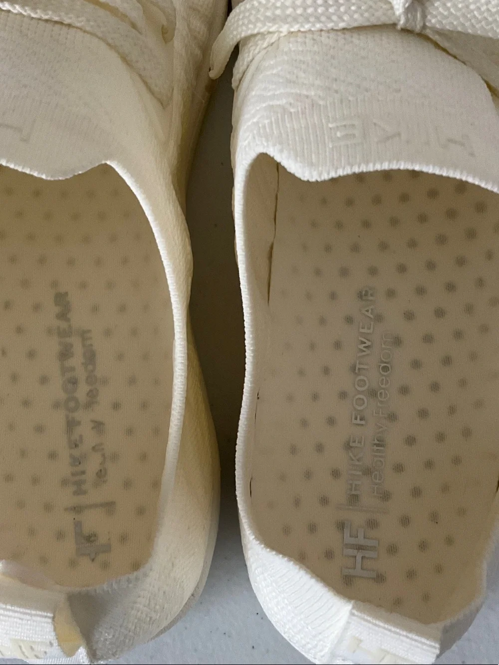 HIKE Cream Knit Lace-Up Women’s Sneakers(NWOT)Never Worn